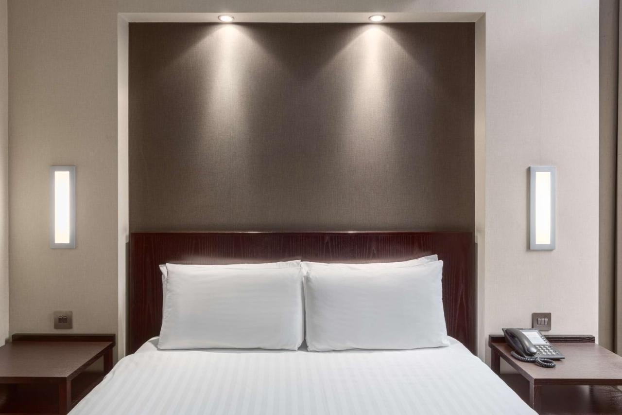 Nh London Kensington Hotel Ruang foto