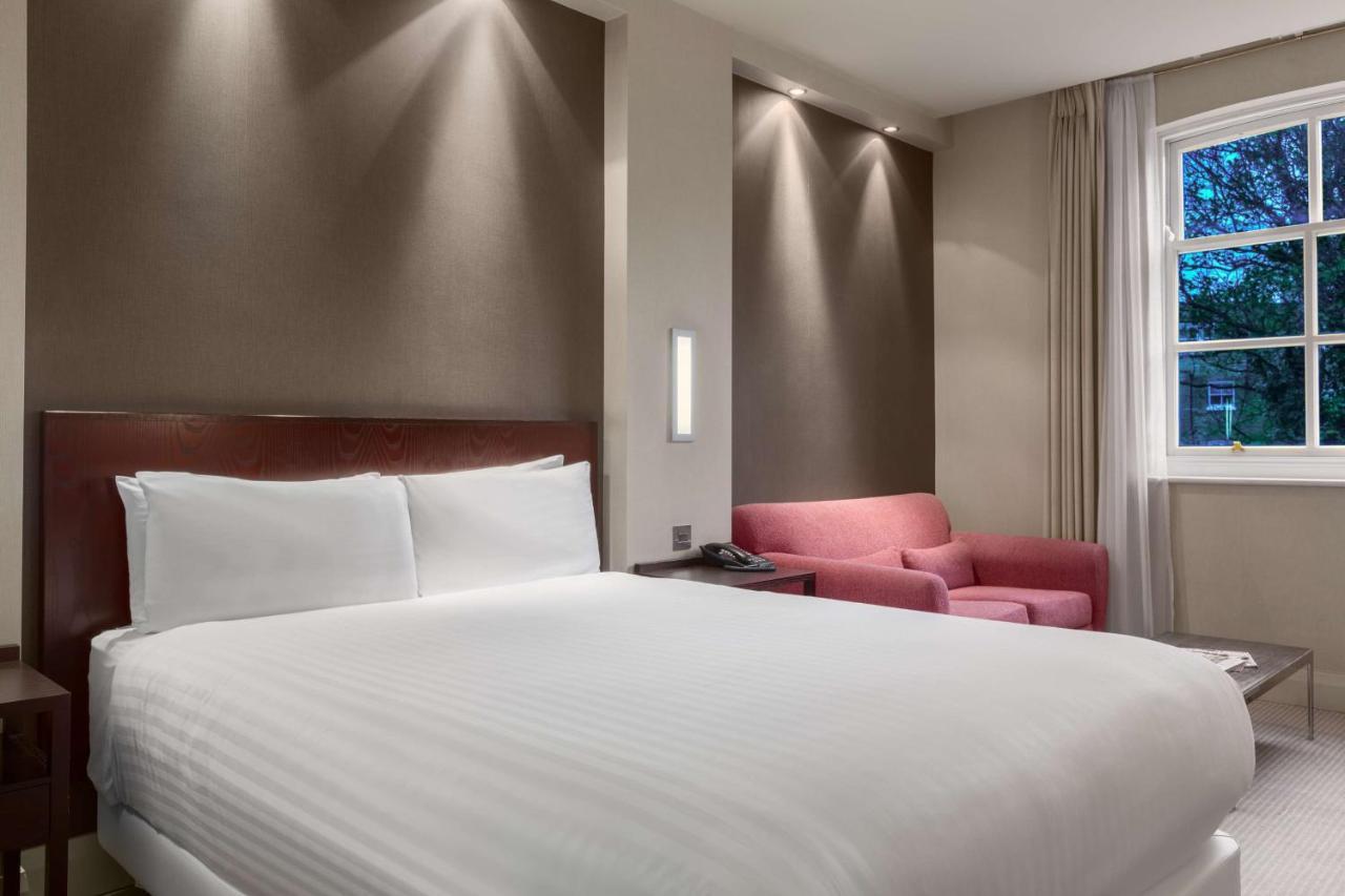 Nh London Kensington Hotel Bagian luar foto