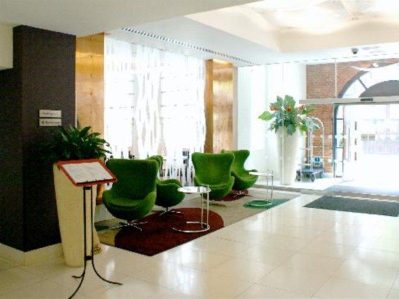 Nh London Kensington Hotel Bagian luar foto