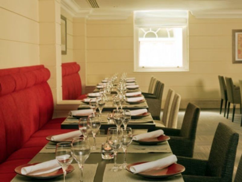 Nh London Kensington Hotel Bagian luar foto