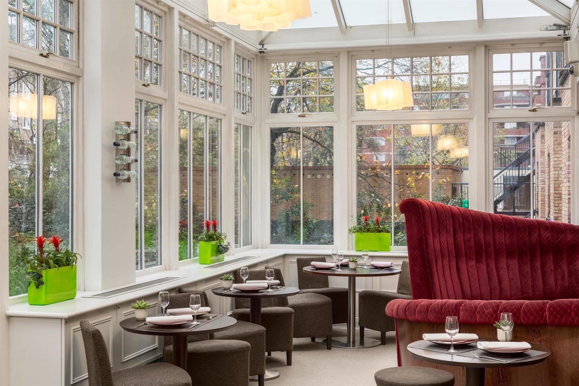 Nh London Kensington Hotel Bagian luar foto